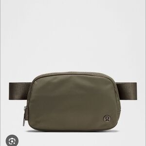 lululemon athletica  Everywhere Belt Bag Belt Bag Grey Sage